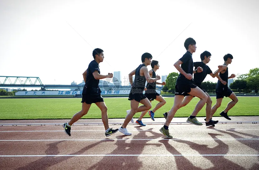 跑步新手入门：科学跑步训练网站推荐示例图